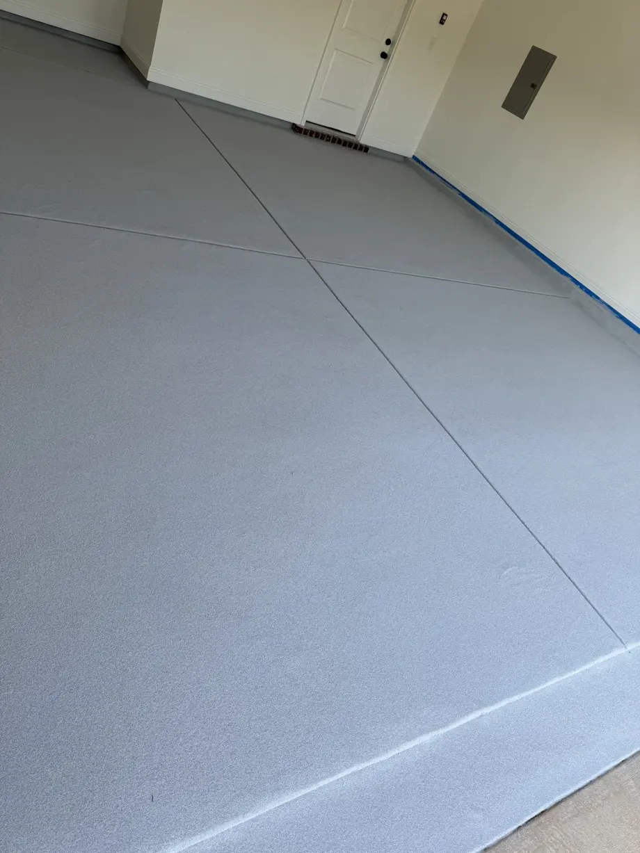 Quartz epoxy floor system